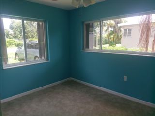 520 NW 144th St 2, Miami, FL 33168
