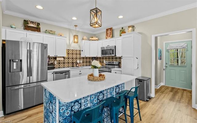 6015 Dehaven Road, Pleasant Garden, NC 27313