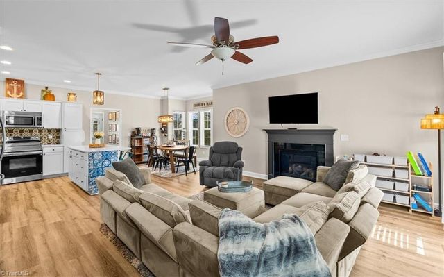 6015 Dehaven Road, Pleasant Garden, NC 27313