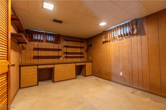 518 Summit Street, Niles, OH 44446