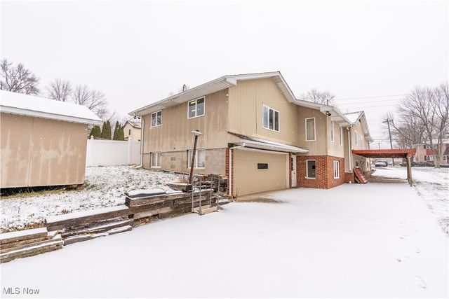 518 Summit Street, Niles, OH 44446