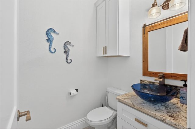 15510 SPYGLASS Dr, Corpus Christi, TX 78418