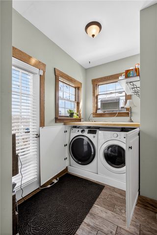 2433 Glen Mawr St, Sheraden, PA 15204