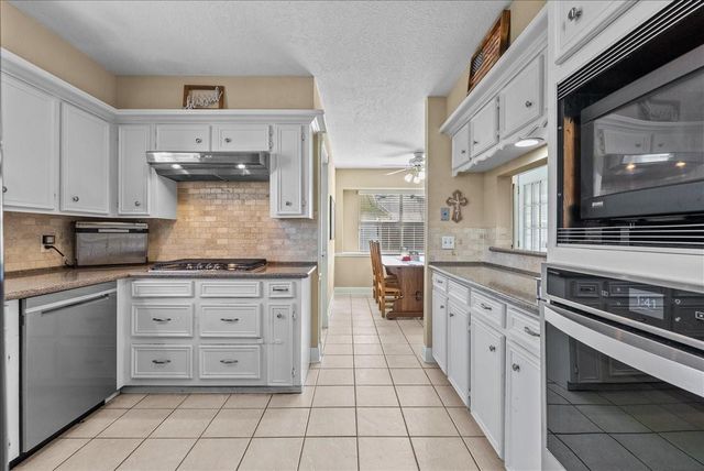 509 Kimswick Court, Deer Park, TX 77536