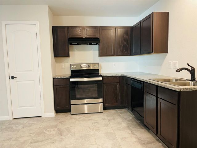 15504 Big Bow Bend, Willis, TX 77378