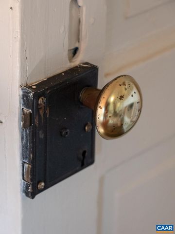 349 NW 10TH ST, Charlottesville, VA 22903