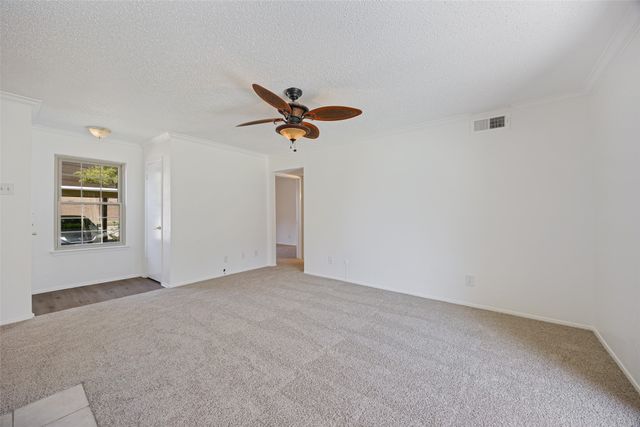 5300 Keller Springs 1086, Dallas, TX 75248