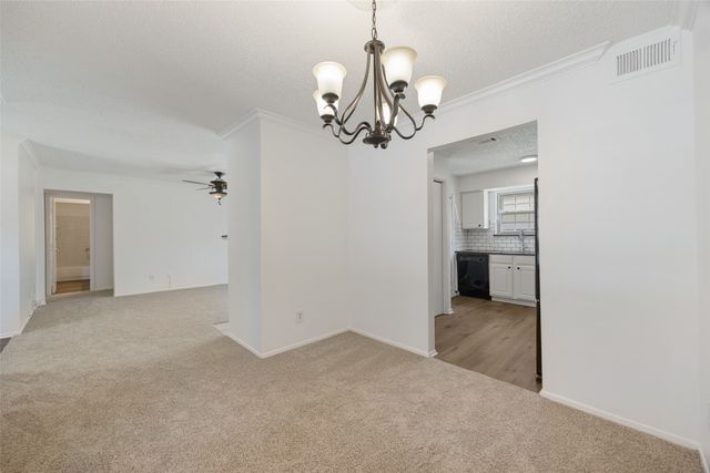 5300 Keller Springs 1086, Dallas, TX 75248