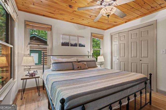 398 Mountain Tops Circle, Blue Ridge, GA 30513