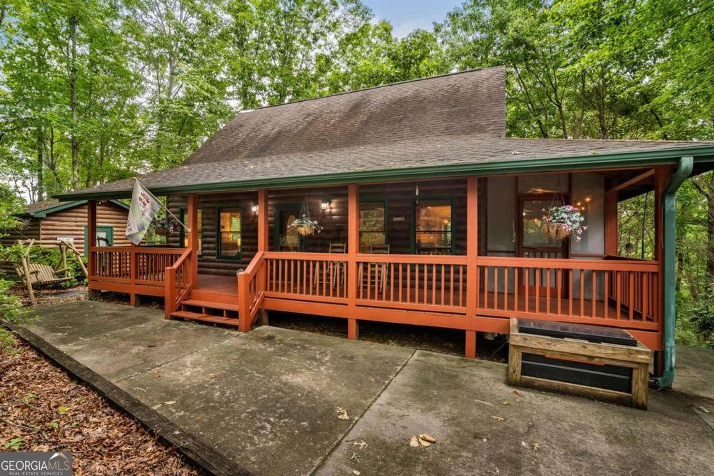 398 Mountain Tops Circle, Blue Ridge, GA 30513