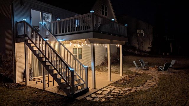 1243 Firethorn DRIVE, West Bend, WI 53090