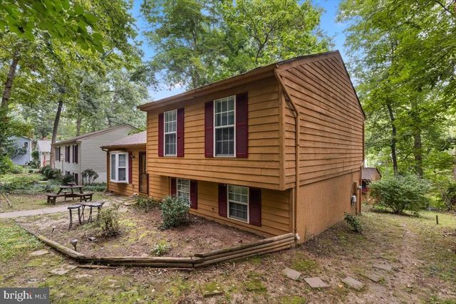 115 INDIAN HILLS RD, Locust Grove, VA 22508