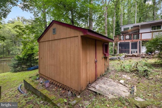 115 INDIAN HILLS RD, Locust Grove, VA 22508