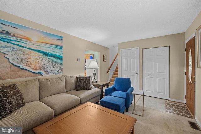 115 INDIAN HILLS RD, Locust Grove, VA 22508