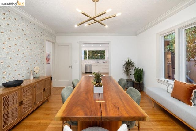 589 San Luis Rd., Berkeley, CA 94707