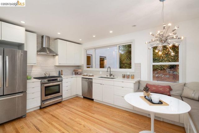 589 San Luis Rd., Berkeley, CA 94707