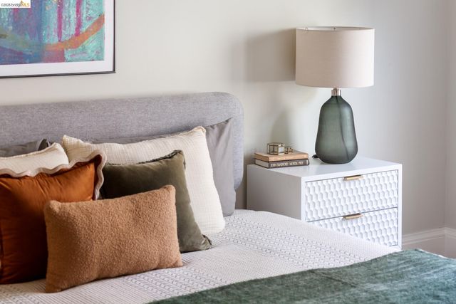 589 San Luis Rd., Berkeley, CA 94707