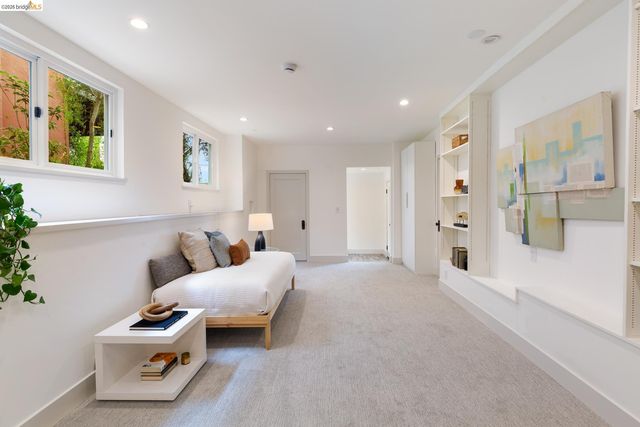 589 San Luis Rd., Berkeley, CA 94707