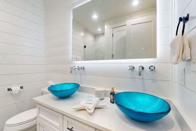 1438 Bienville Boulevard, Dauphin Island, AL 36528