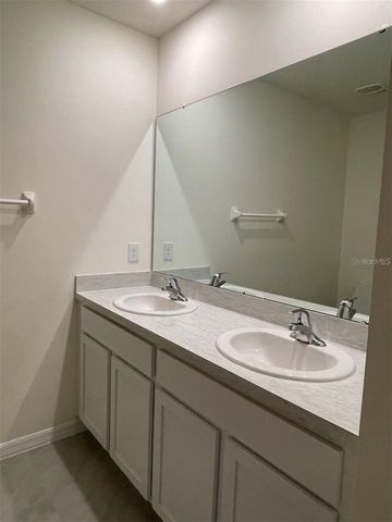 5526 OXFORD GRAY ROAD, Wesley Chapel, FL 33545