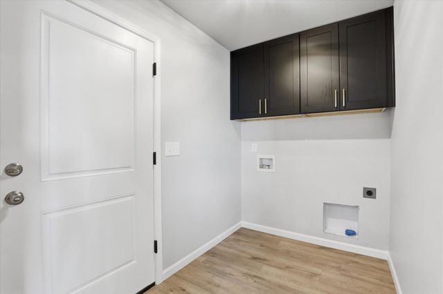 1508 W Latting Ln, Deer Park, WA 99006