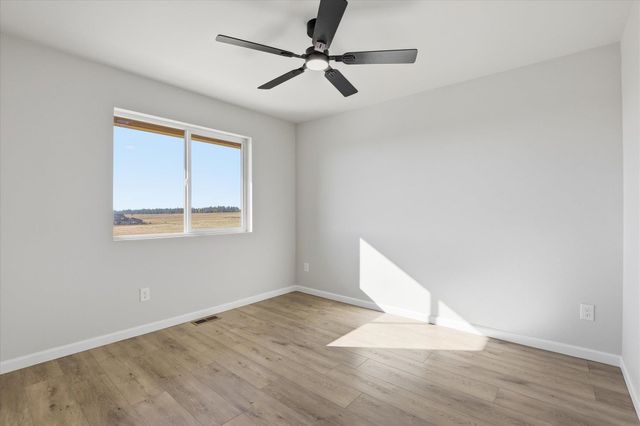 1508 W Latting Ln, Deer Park, WA 99006