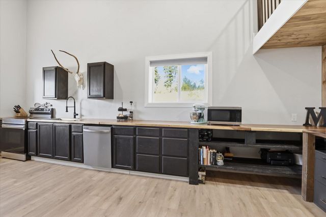 1508 W Latting Ln, Deer Park, WA 99006