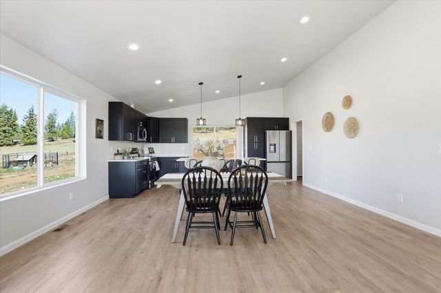 1508 W Latting Ln, Deer Park, WA 99006