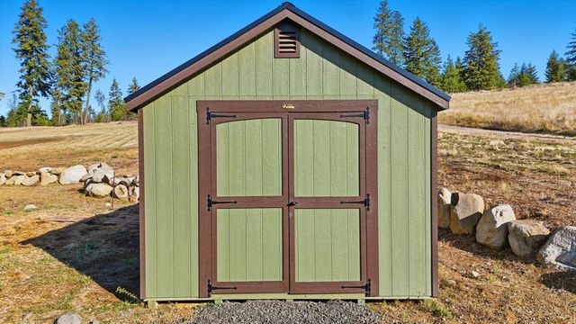 1508 W Latting Ln, Deer Park, WA 99006