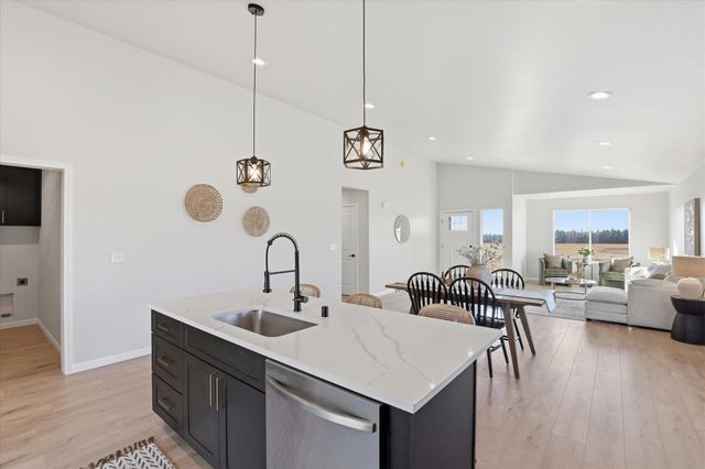 1508 W Latting Ln, Deer Park, WA 99006