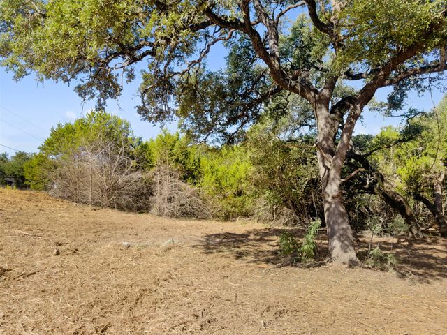 817 Rutherford, Fischer, TX 78623