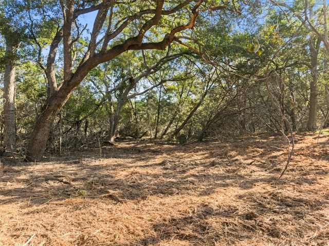 817 Rutherford, Fischer, TX 78623