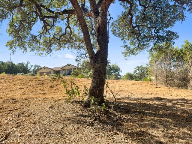817 Rutherford, Fischer, TX 78623