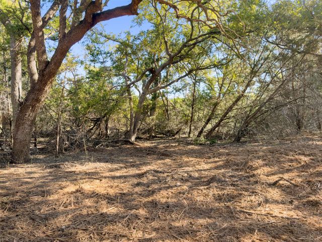 817 Rutherford, Fischer, TX 78623