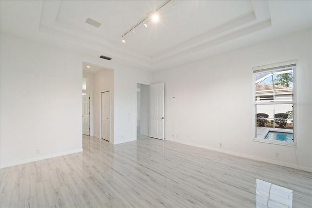 6585 WATERS EDGE WAY, Lakewood Ranch, FL 34202