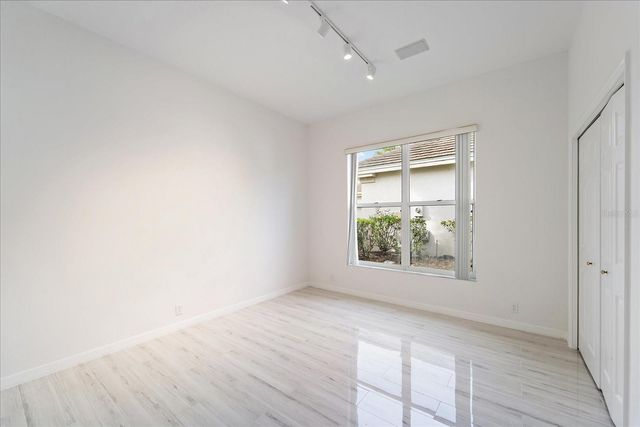 6585 WATERS EDGE WAY, Lakewood Ranch, FL 34202