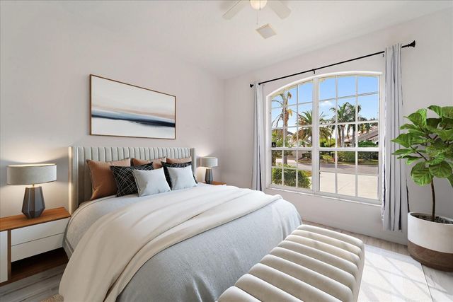 6585 WATERS EDGE WAY, Lakewood Ranch, FL 34202