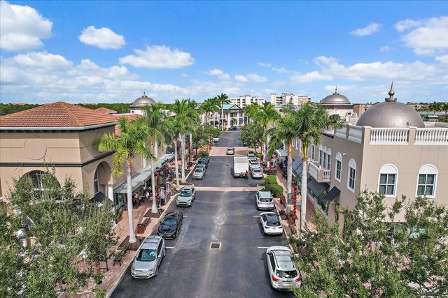 6585 WATERS EDGE WAY, Lakewood Ranch, FL 34202