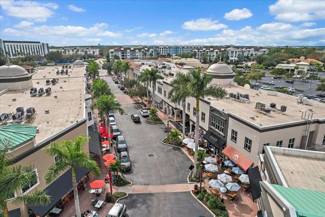 6585 WATERS EDGE WAY, Lakewood Ranch, FL 34202