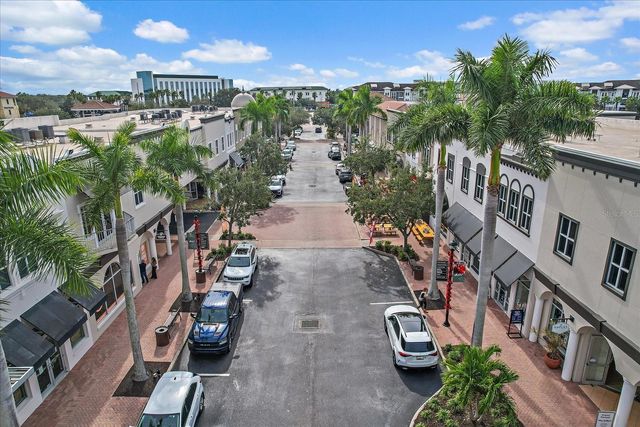 6585 WATERS EDGE WAY, Lakewood Ranch, FL 34202