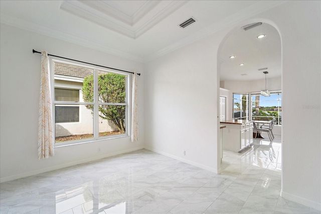 6585 WATERS EDGE WAY, Lakewood Ranch, FL 34202