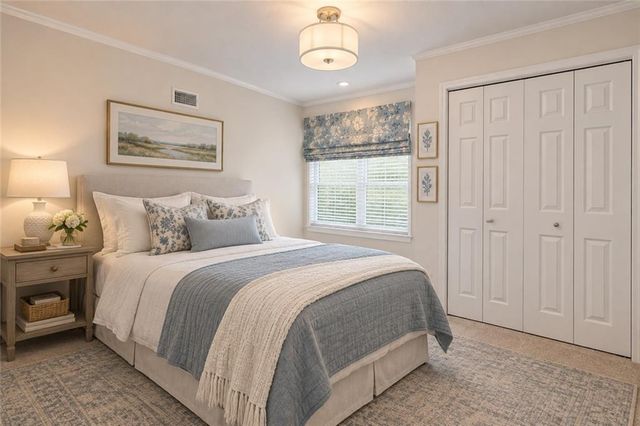 909 W 96th Terrace, Kansas City, MO 64114