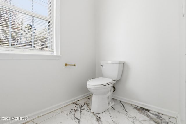 4 Ambassador Court, Jackson, NJ 08527