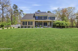 4 Ambassador Court, Jackson, NJ 08527