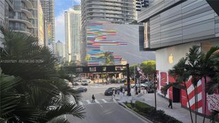 45 SW 9th St 1106, Miami, FL 33130