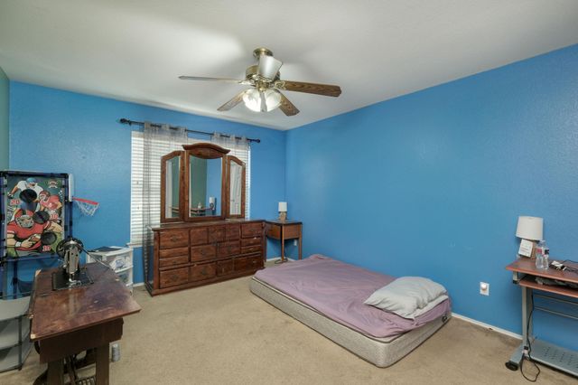 211 Vallecito DR, Georgetown, TX 78626