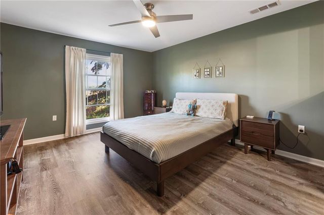 144 Woodhaven Way, Alpharetta, GA 30009