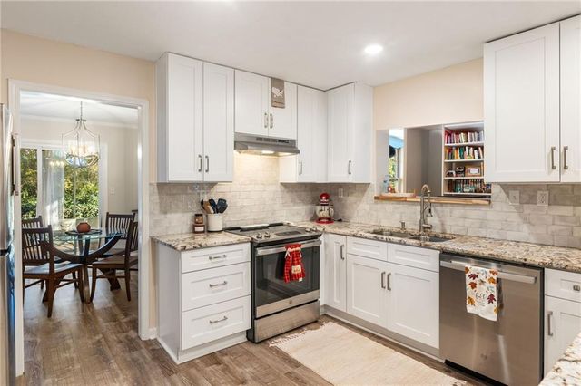 144 Woodhaven Way, Alpharetta, GA 30009