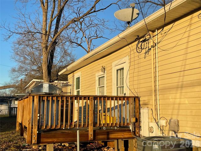 722 Live Oak Street, Shelby, NC 28150