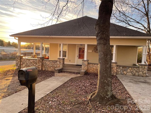 722 Live Oak Street, Shelby, NC 28150